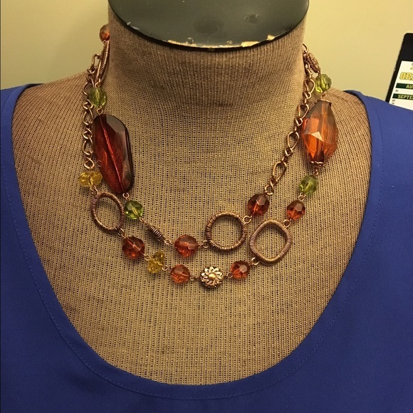 1928 Jewelry - Brown beaded necklace